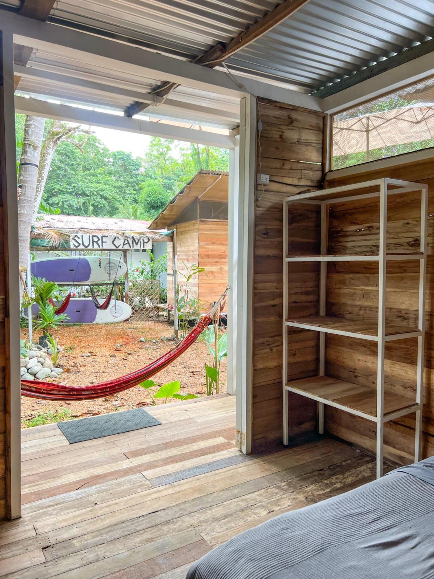 Nomadic Surf Camp Hostel Uvita Luaran gambar